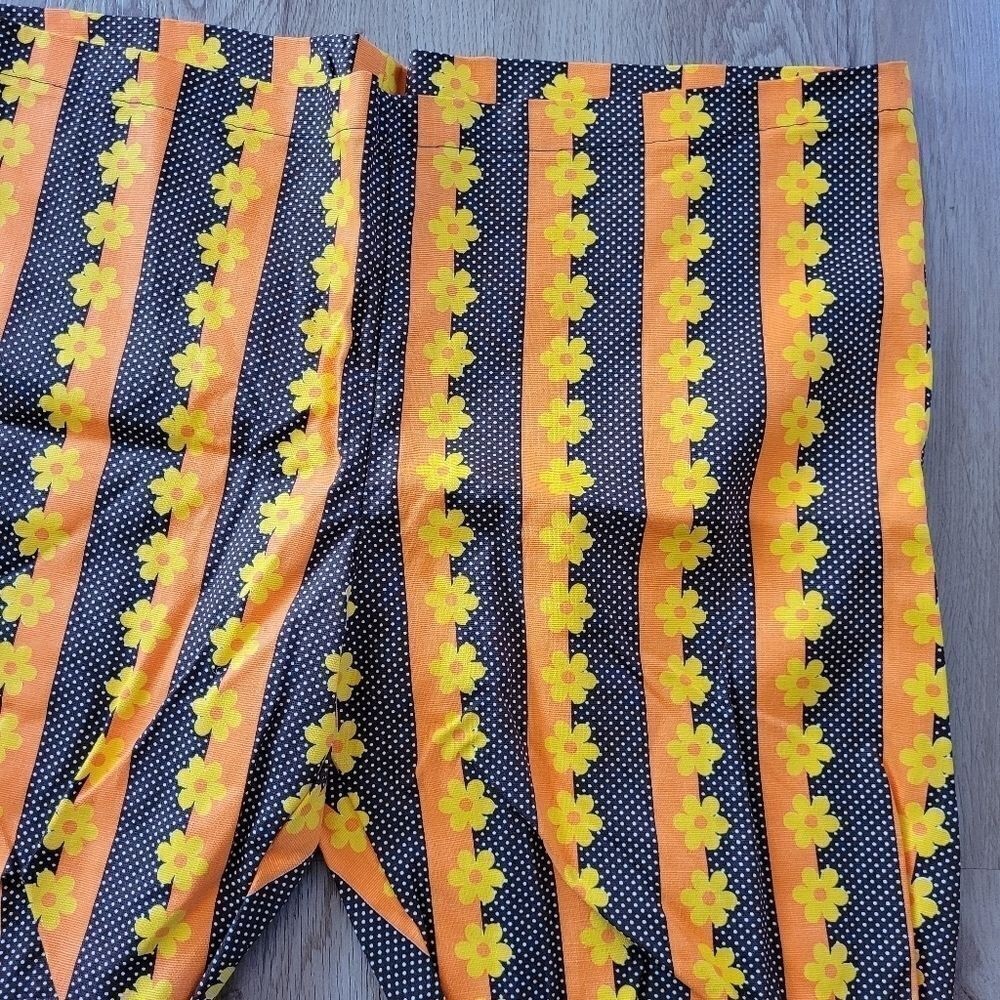 True Vintage 60s Funky Groovy Mod Handmade OOAK Shorts - Picture 5 of 6